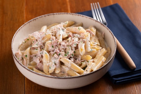 Pasta mit Sahne und Schinken