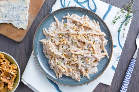 Pasta mit Gorgonzola und Walnüssen