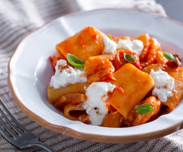 Pasta mit Garnelen und Guanciale