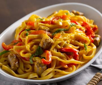 Wurst-Paprika-Pasta