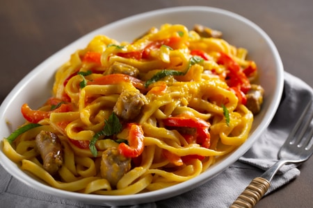 Wurst-Paprika-Pasta