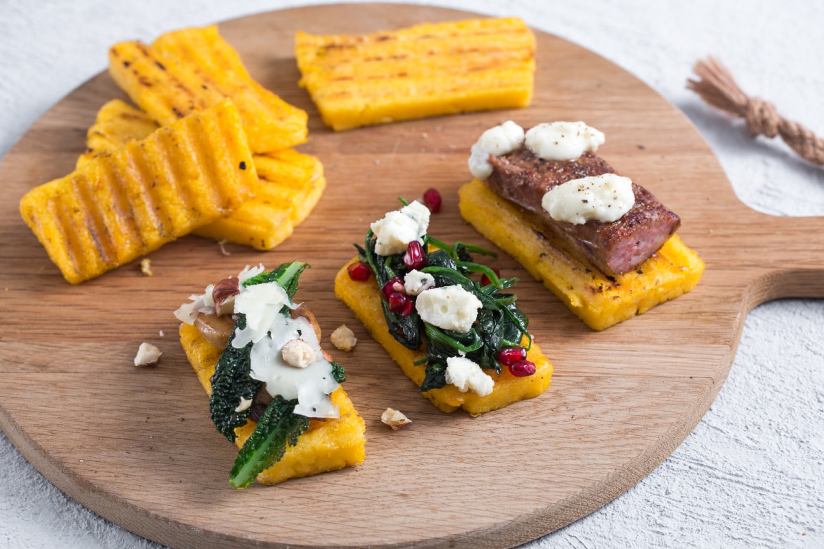 Rustikale Polenta-Crostini