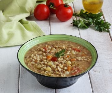 Suppe mit 3 Getreidesorten, Linsen und Kartoffeln