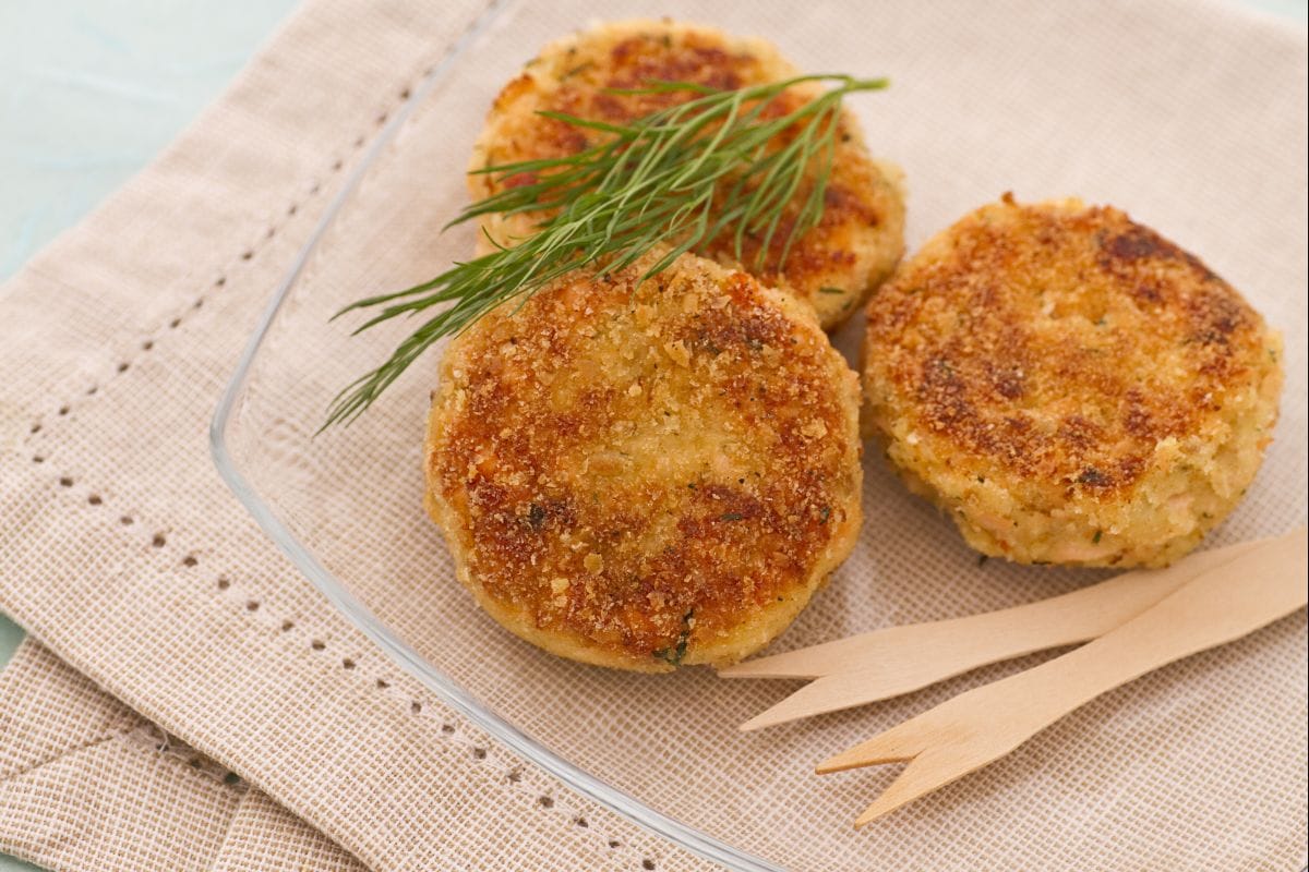 Lachs- und Kartoffelkroketten