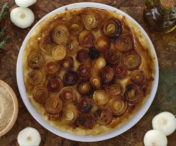 Tarte Tatin mit Zwiebeln